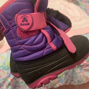 Toddler snow boots